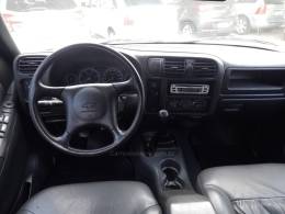 CHEVROLET - S10 - 2005/2006 - Branca - R$ 67.500,00