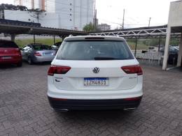 VOLKSWAGEN - TIGUAN - 2019/2019 - Branca - R$ 124.500,00