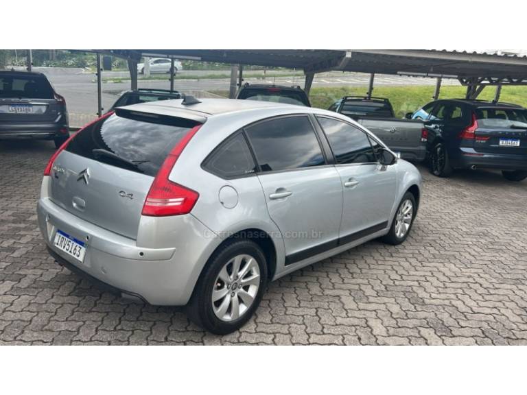 CITROËN - C4 - 2011/2011 - Prata - R$ 31.500,00
