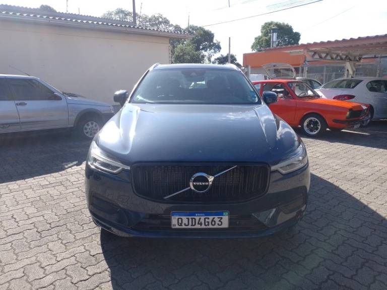 VOLVO - XC60 - 2018/2018 - Azul - R$ 150.000,00