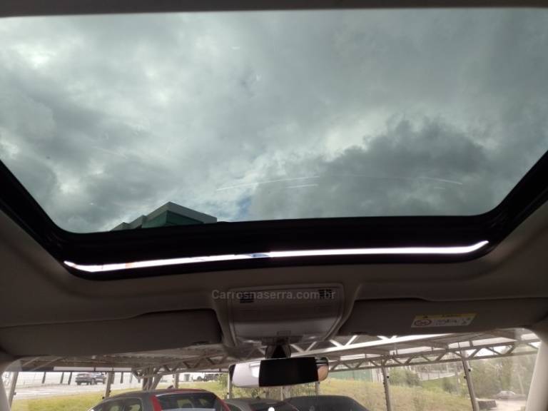 VOLKSWAGEN - TIGUAN - 2019/2019 - Branca - R$ 124.500,00