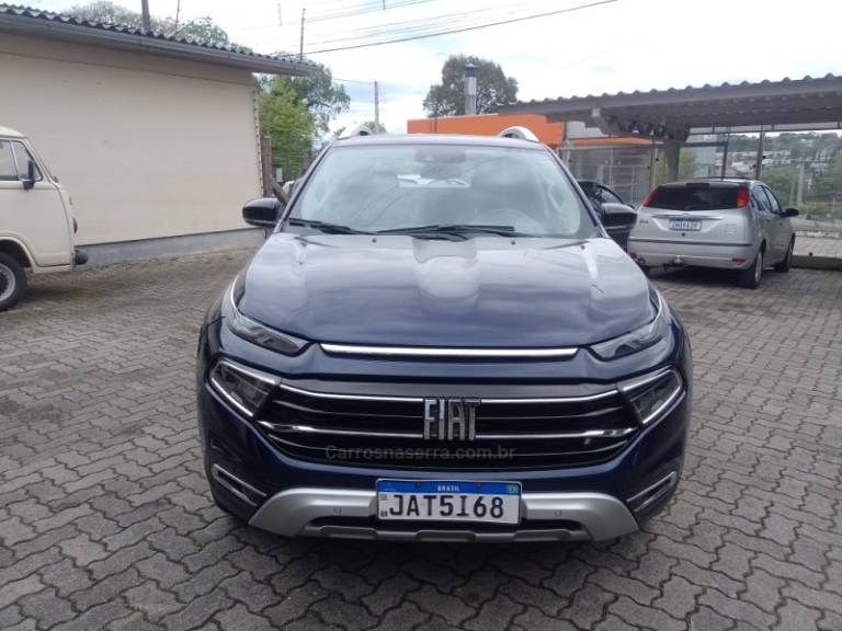 FIAT - TORO - 2022/2022 - Azul - R$ 129.900,00