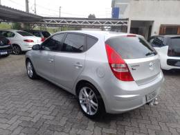HYUNDAI - I30 - 2011/2012 - Prata - R$ 48.500,00