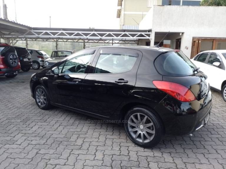 PEUGEOT - 308 - 2013/2014 - Preta - R$ 44.900,00