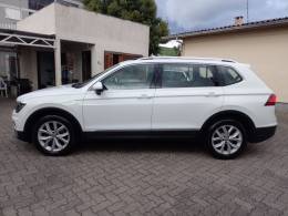 VOLKSWAGEN - TIGUAN - 2019/2019 - Branca - R$ 124.500,00
