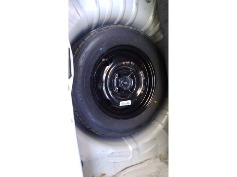 CHEVROLET - CELTA - 2011/2011 - Prata - R$ 34.500,00