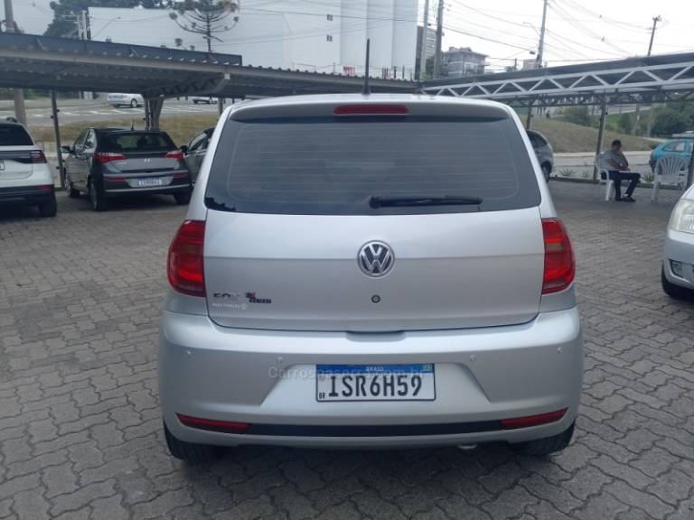VOLKSWAGEN - FOX - 2012/2012 - Prata - R$ 36.000,00