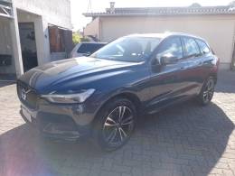 VOLVO - XC60 - 2018/2018 - Azul - R$ 150.000,00